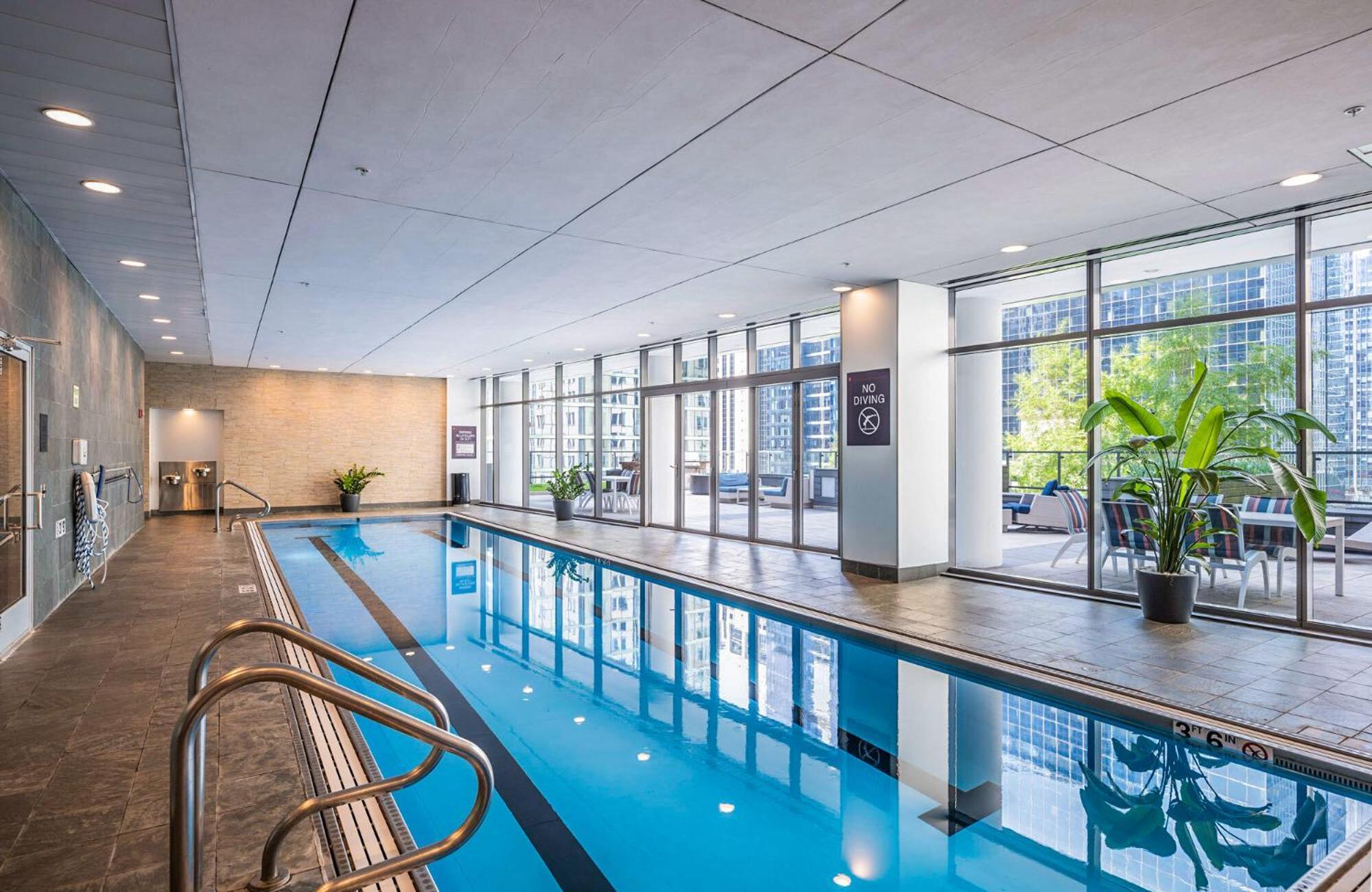 Nvcll Chicago Otel Dış mekan fotoğraf